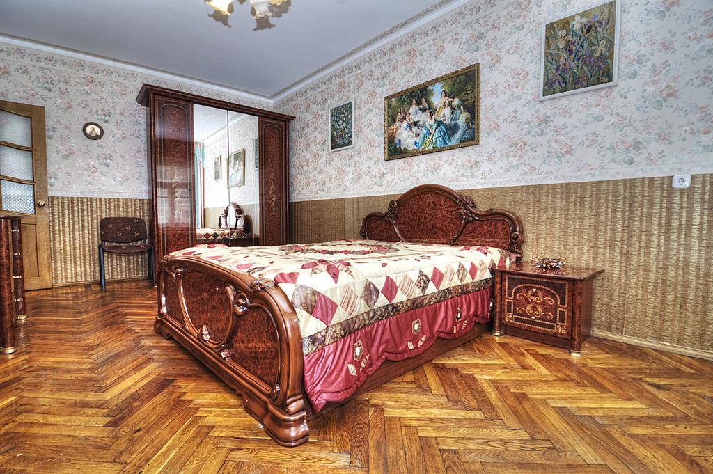 Apartment Na 7-Ya Krasnoarmeyskaya Sankt Petersborg Værelse billede